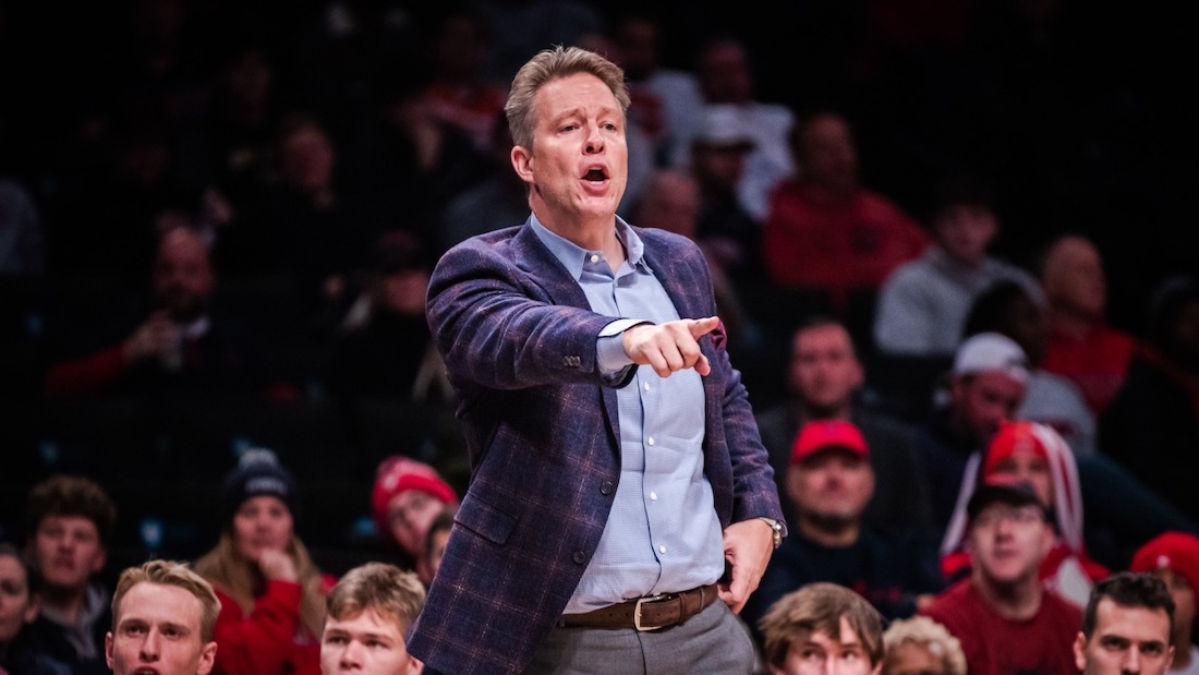 richmond head coach chris mooney stepping away temporarily due to heart condition